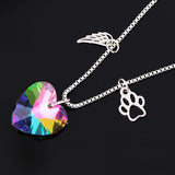 Collar conmemorativo con corazón arcoíris