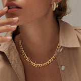 Collar Cubano Dorado – Cadena Gruesa de Estilo Premium y Elegante