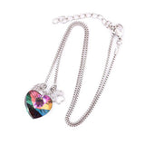 Collar conmemorativo con corazón arcoíris