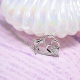 Collar con huellas en forma de corazón – Plata con circonitas