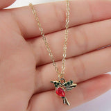 Collar con un colibrí de circonita y esmalte
