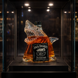 Botella de whisky – Edición Tiburón
