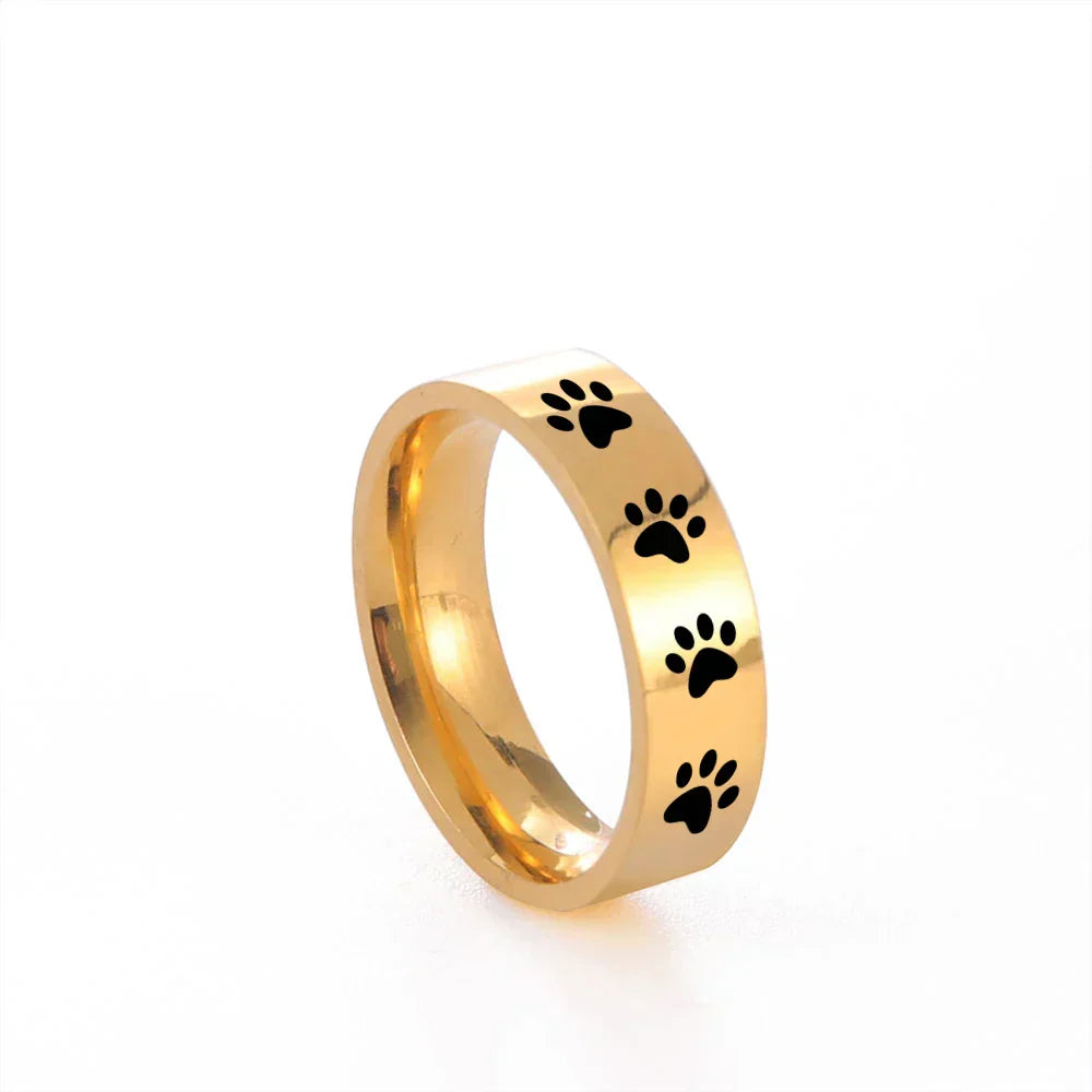 Anillo con forma de pata de acero inoxidable: una joya simbólica para los amantes de los animales