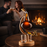 Botella de whisky - Edición Alambique con Base de Madera