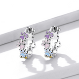 Pendientes de Aro con Huellas de Colores en Plata de Ley – Diseño Elegante