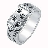 Un anillo divertido y elegante con diseño de collar para perros