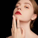 Anillo con forma de pata de plata de ley: anillo ajustable con circonita y esmalte